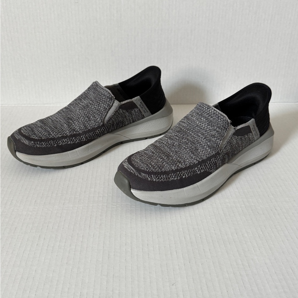 Skechers Hands Free Slip-Ins Black and Gray Men's Size 8.5